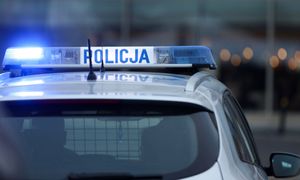 Policjant z Tarnowa stracił prawo jazdy. Jechał nieoznakowym radiowozem