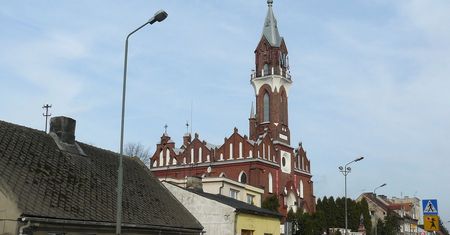 Ksiądz sprzedał ziemię. Parafianie piszą skargi