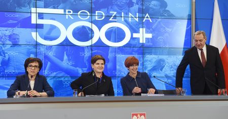 Podatek handlowy. Kowalczyk: dwa warianty, maksymalna stawka 2 proc.