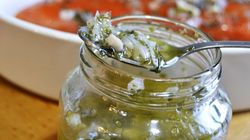 Oczyszcza krew z cholesterolowych złogów. Chroni przed zakrzepicą, zawałem