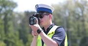 Ostrzegał przed kontrolą prędkości. Zamigał światłami policji