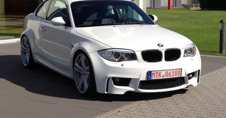 Małe auto z wielkim sercem – TJ Fahrzeugdesign 123d Coupé V10 (2012)