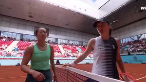 Świątek skreczowała. Nagrano jej zachowanie pod siatką