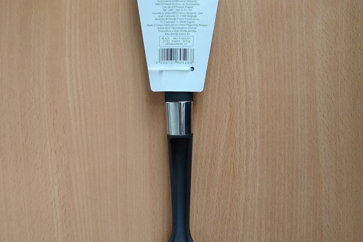 Sztućce do teflonu, dostępne w cieci PEPCO, mogą być szkodliwe!
