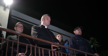 "Wyklęty" proboszcz wrócił w rodzinne strony. Jabłonkę pod Tatrami czeka najazd wiernych?