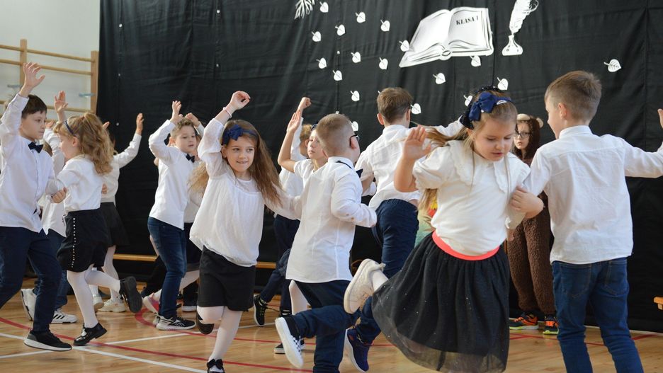 Ślubowanie w SP nr 5 w Bełchatowie