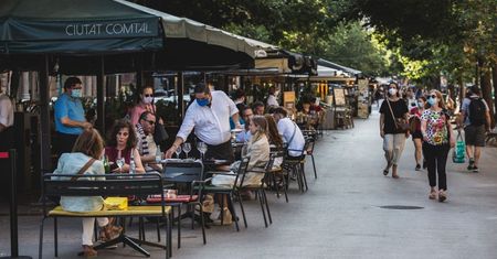 Hiszpania. Właściciel restauracji wysłał klientom pouczającą wiadomość