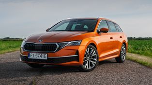 Škoda Octavia Hybrid w końcu z polskim cennikiem. Czy zagrozi Corolli?