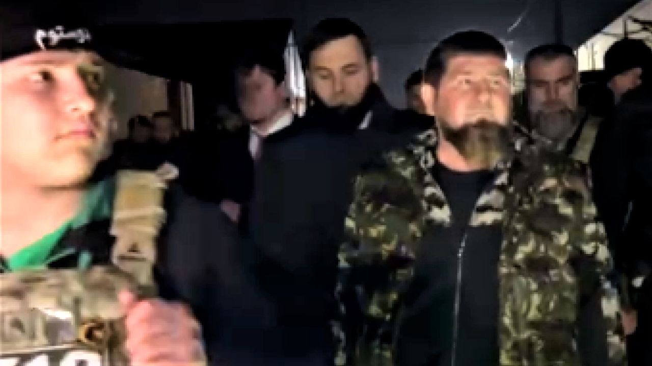 Syn Kadyrowa nagrany. 15-latek w miejscu krwawego ataku