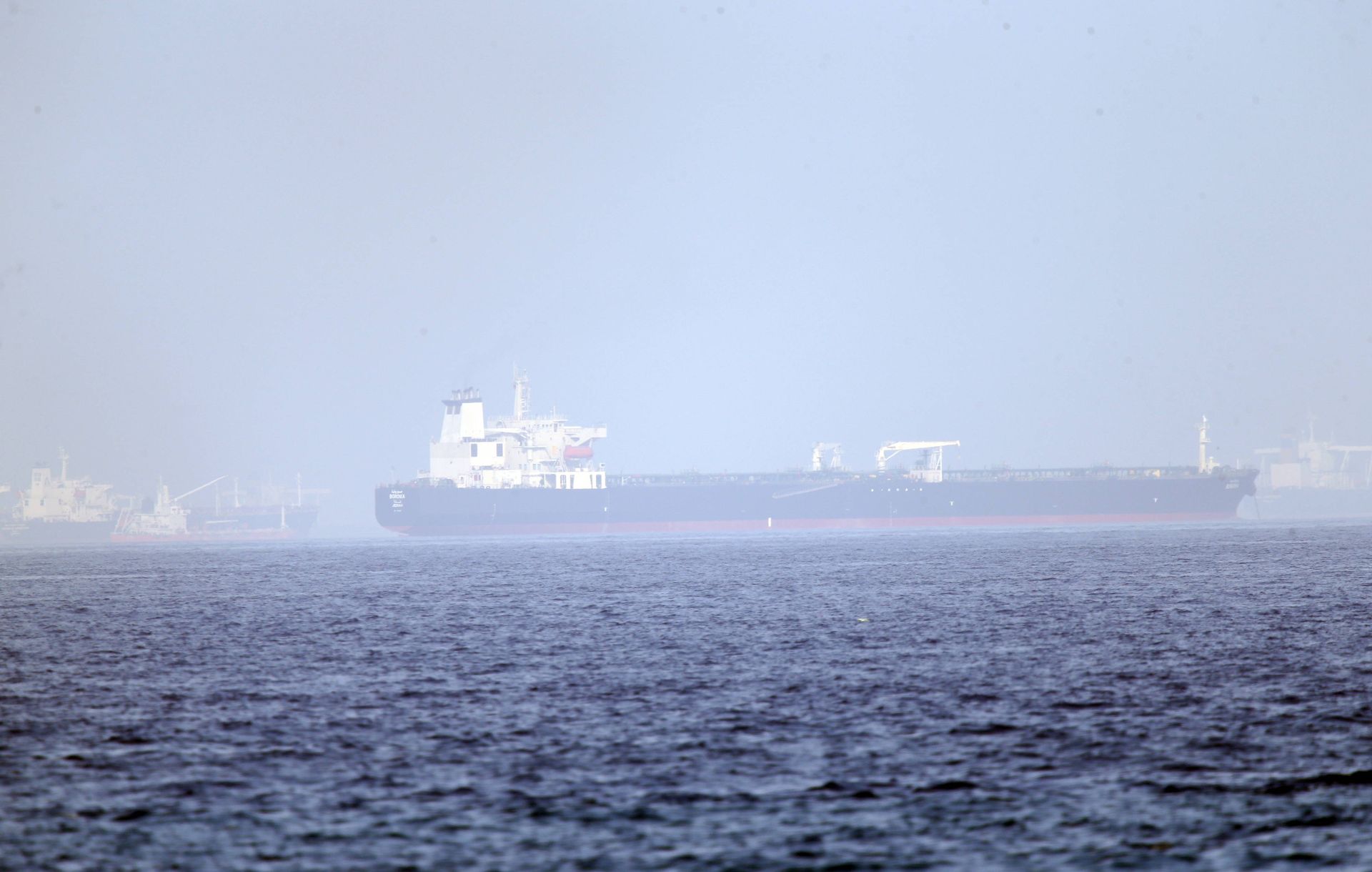 Ponad 120 tankowców płynie do USA. Po "najsłodszą" ropę i gaz