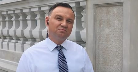 Nie trwało to długo. Konto Andrzeja Dudy na TikToku zostało ukryte