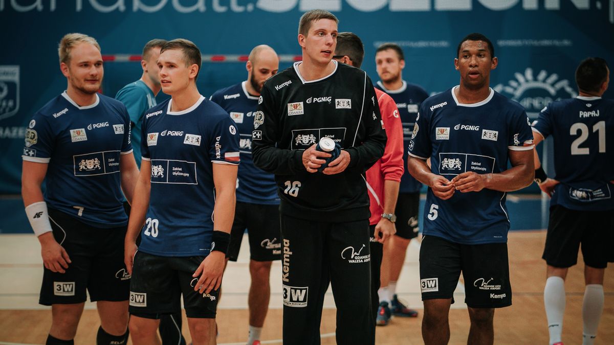 WP SportoweFakty / KUBA HAJDUK / Na zdjęciu: zawodnicy Wybrzeża Gdańsk