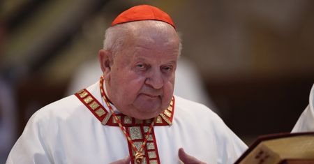 Sprawował mszę w Zakopanem. Kard. Dziwisz grzmiał do górali