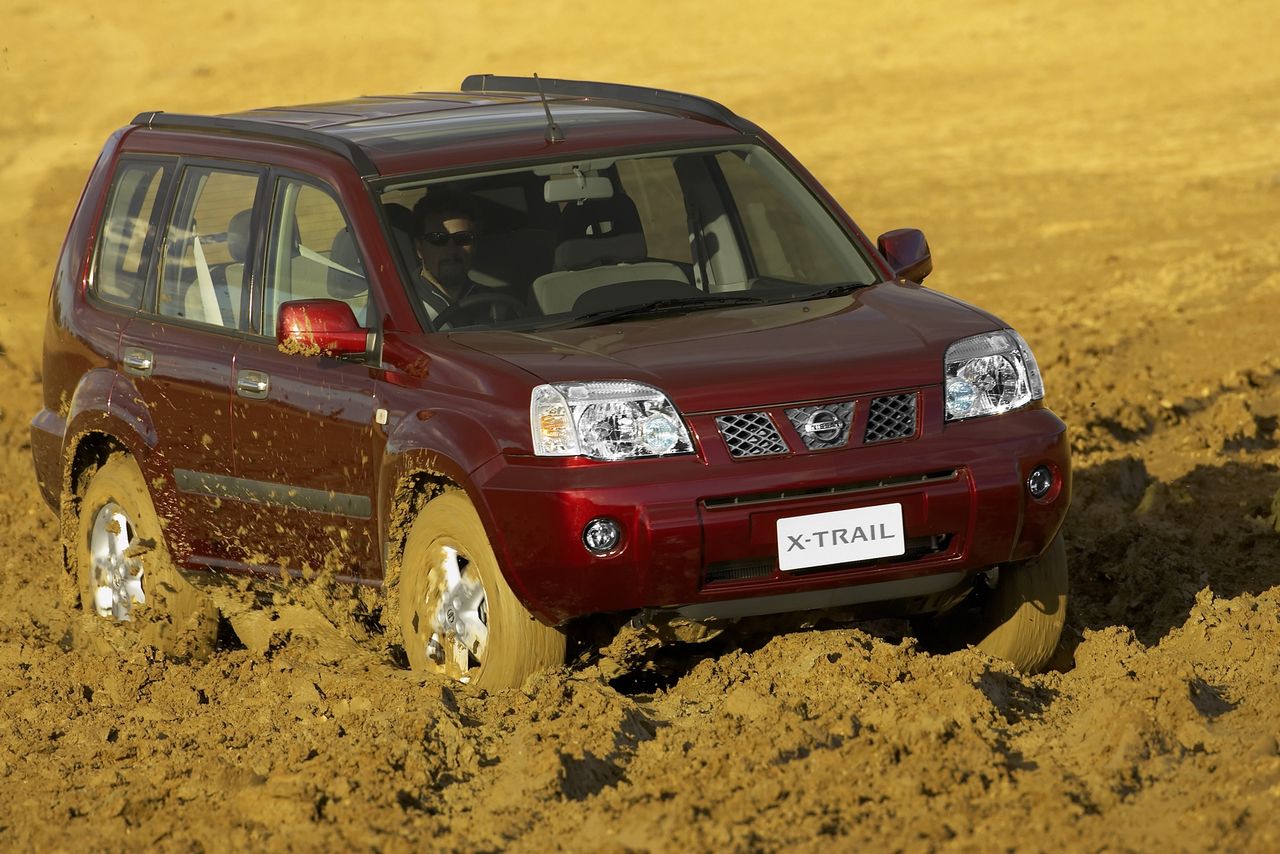 Dobry crossover poradzi sobie nawet w pozornie trudnym terenie, ale pod warunkiem, że ma sprawny napęd 4x4 i porządne opony. Niestety takie warunki odbijają się na kondycji samochodu.