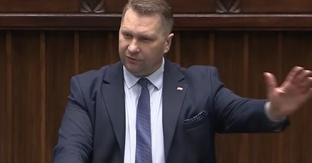 Czarnek radzi Tuskowi pić melisę. "Już puściły nerwy"