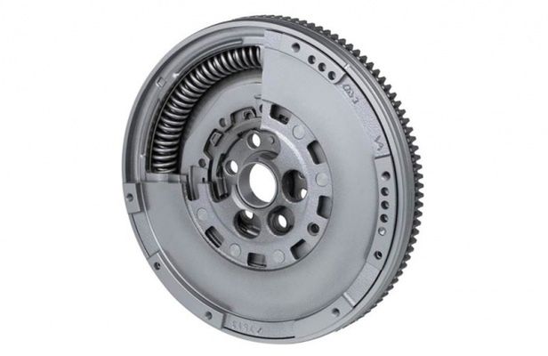 Po co stosowane są dwumasowe koła zamachowe?