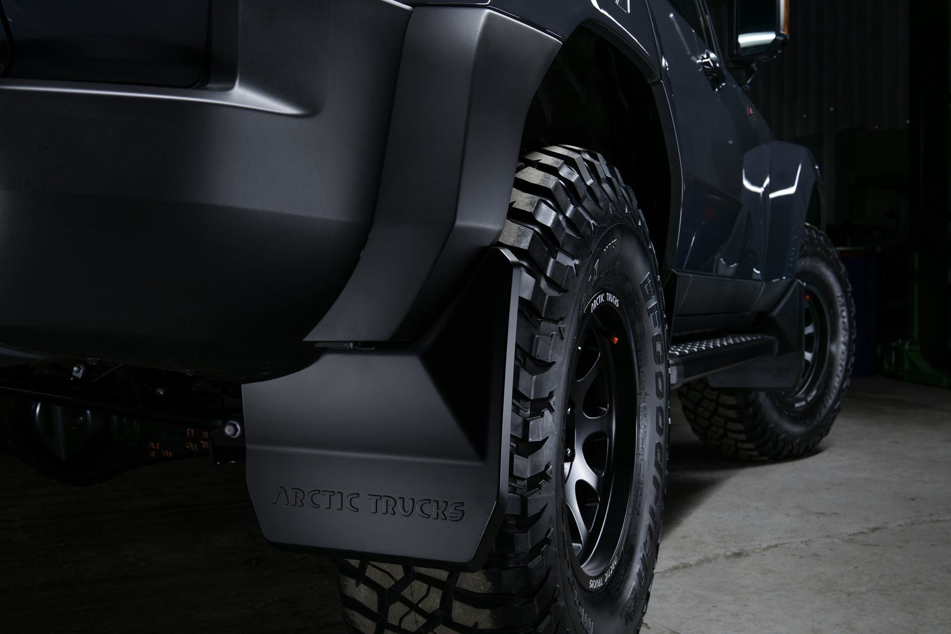 Toyota Land Cruiser 250 Arctic Trucks