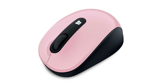 Myszka firmy Microsoft dostępna jest m.in. w kolorze jasnego różu