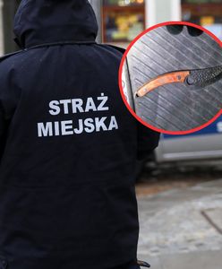 Rzucił się na radiowóz Straży Miejskiej. Wykrzykiwał też groźby