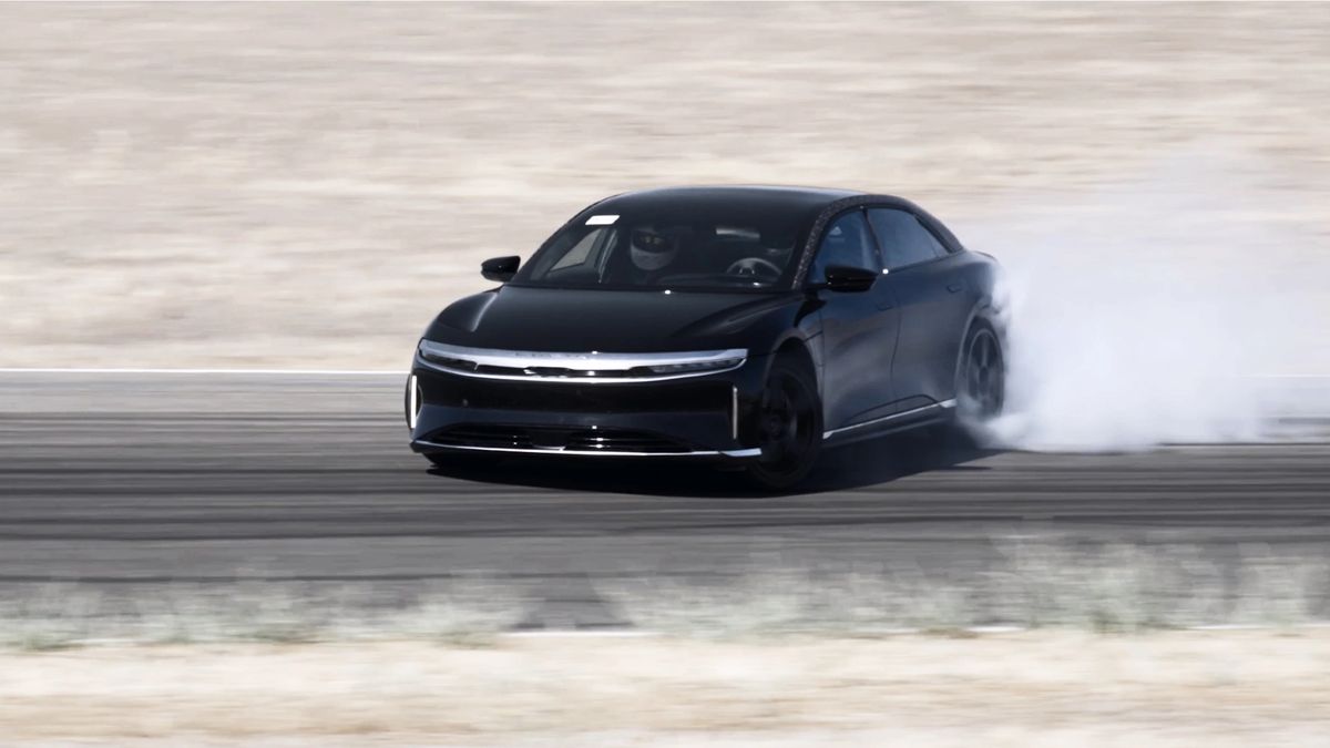 Lucid Air (2022)