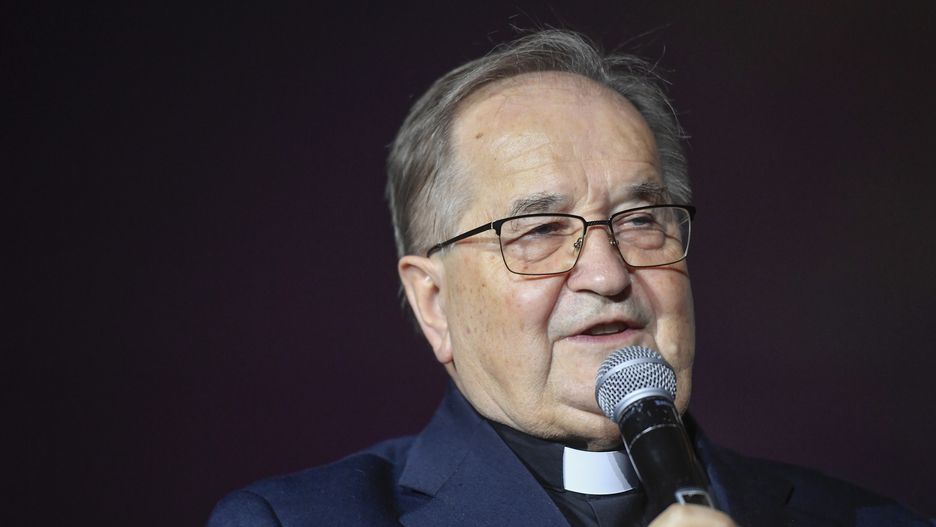 Tadeusz Rydzyk na premierze filmu "Nędzarz i madame"