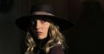 Chris Martin spotyka się z Annabelle Wallis