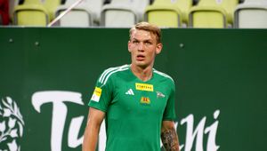 Szykuje się ciekawy powrót do PKO Ekstraklasy. Piłkarz przyleciał na testy