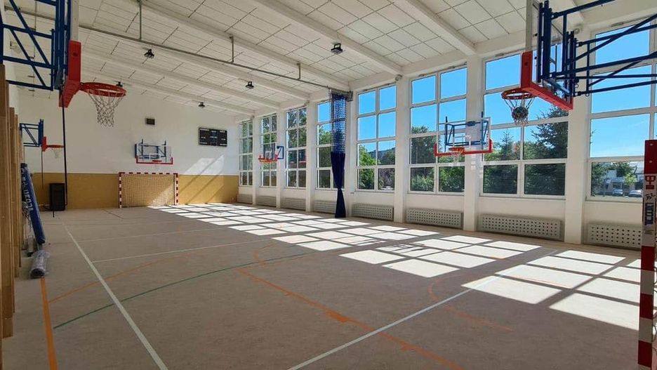 Wrocław. Koniec przebudowy w Zespole Szkół nr 20. Placówka zyskała nowoczesną salę gimnastyczną