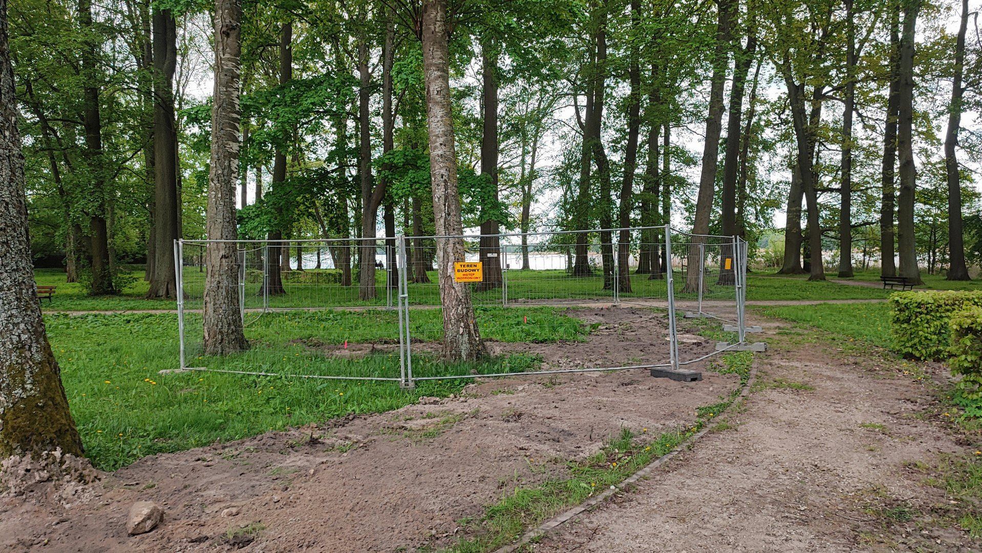 tężnia solankowa plac budowy
