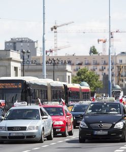 Taksówkarze ostrzegają: zablokujemy centrum Warszawy w godzinach szczytu