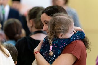 Ukraińcy masowo tracą prawo do 500 plus. ZUS dostaje zawiadomienia o ich wyjazdach