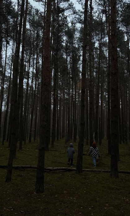 Roksana Węgiel na spacerze z Kevinem, bratem i pasierbem