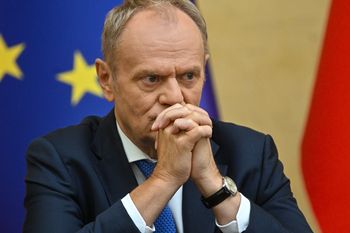 Tusk nie podpisał. Jeden z asesorów złożył skargę