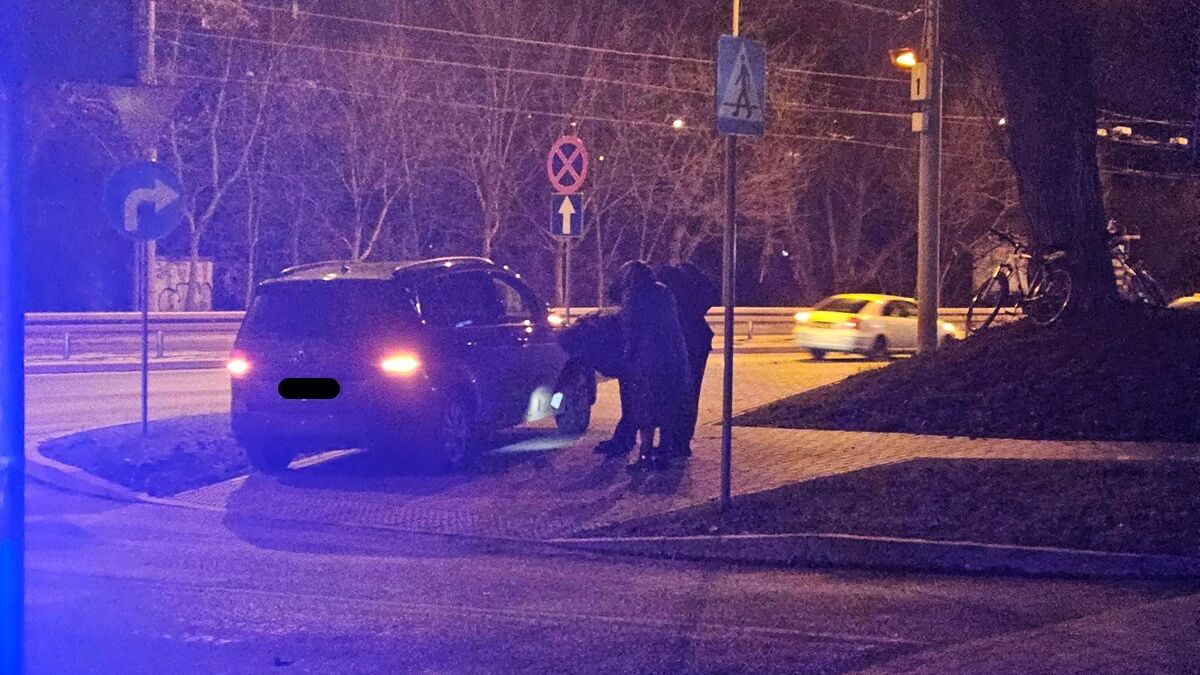 Kierowca volkswagena potrącił nastolatka na rowerze na al. Kraśnickiej
