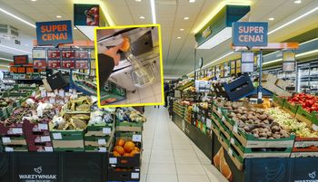 Aż zaczął nagrywać. "W każdej Biedronce powinno to być"