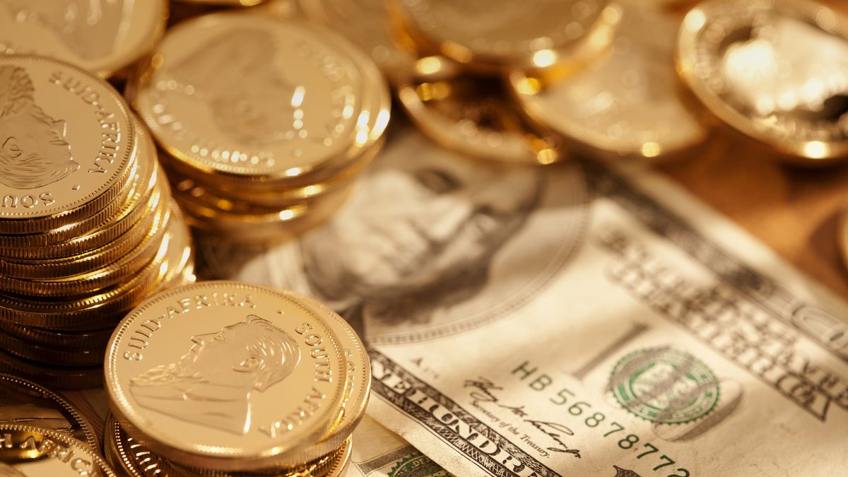 Inwestorzy uciekają od bitcoina. Złoto wygrywa