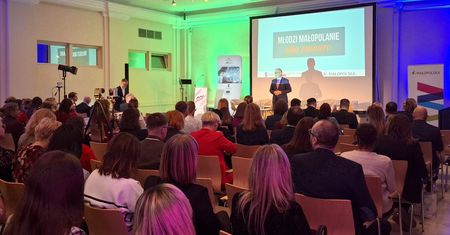 Młodzi Małopolanie – siła zmiany. Relacja z konferencji