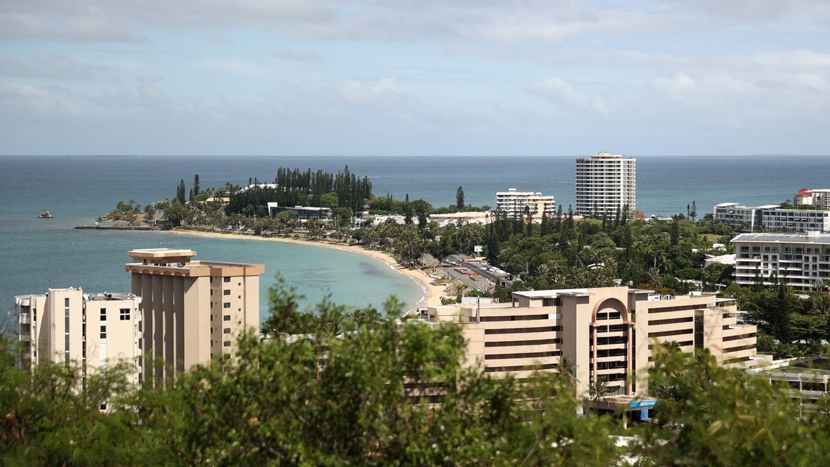 Wrze w Nowej Kaledonii. Wprowadzono tam stan wyjątkowy 