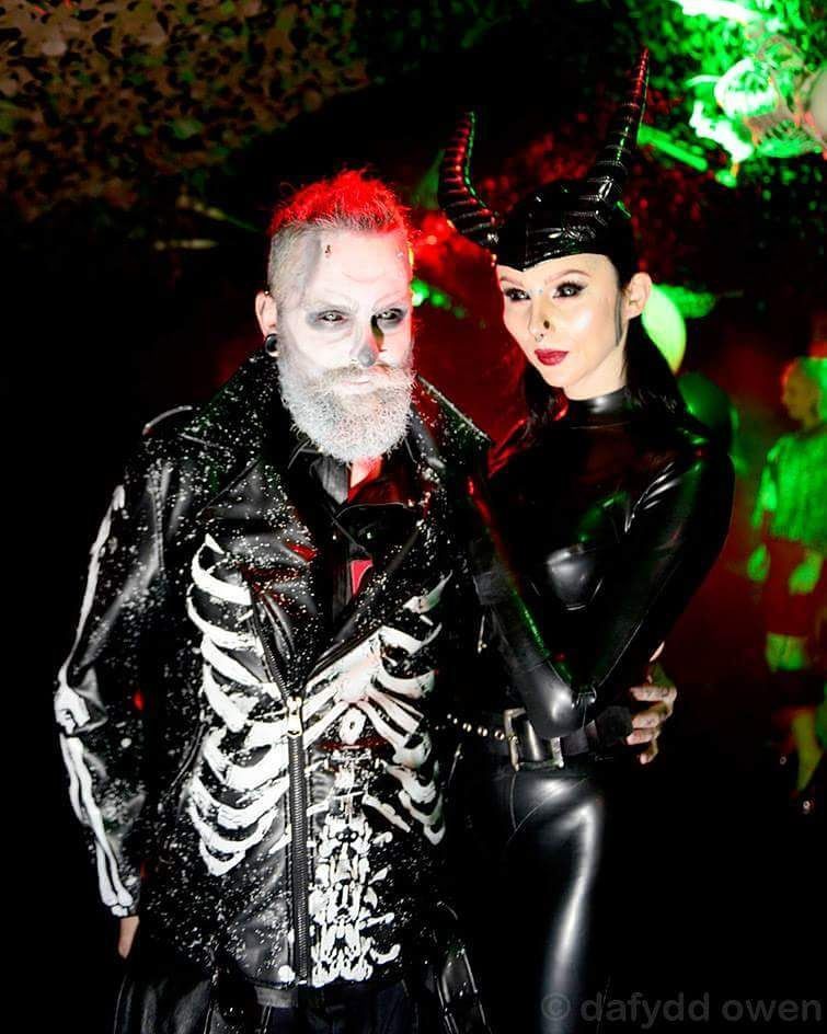 Veronica - "Miss xRonix" Blades od 16 roku życia zmienia swoje ciało