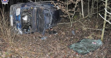 Śmiertelny wypadek w Drelowie. Kierowca był pijany, nie żyje pasażer