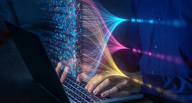 Prawie połowa Polaków odczuwa braki w wiedzy z cyberbezpieczeństwa