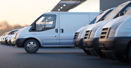 Białystok: Miasto chce kupić ponad 160 tys. litrów paliwa. Wpłynęła jedna oferta