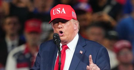 "Wrogi akt". Trump grozi UE. Jest drugie dno