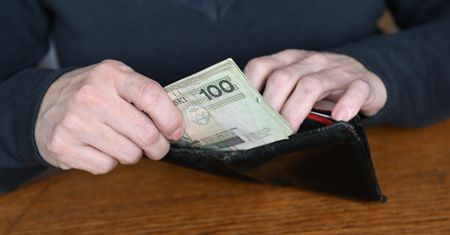 Tyle zarabiają we Wrocławiu. Średnia to prawie 10 tys. złotych