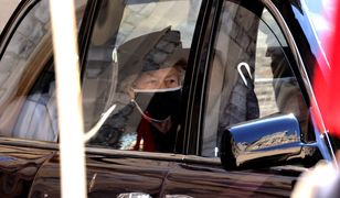 Cały czas miała to przy sobie. Co skrywała torebka królowej Elżbiety?