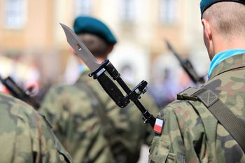 Stalowa Wola: Otwarte Zawody Strzeleckie z okazji Święta Wojska Polskiego