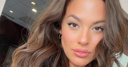Ashley Graham jest już w 40. tygodniu ciąży. "Dzieci same wybierają urodziny"