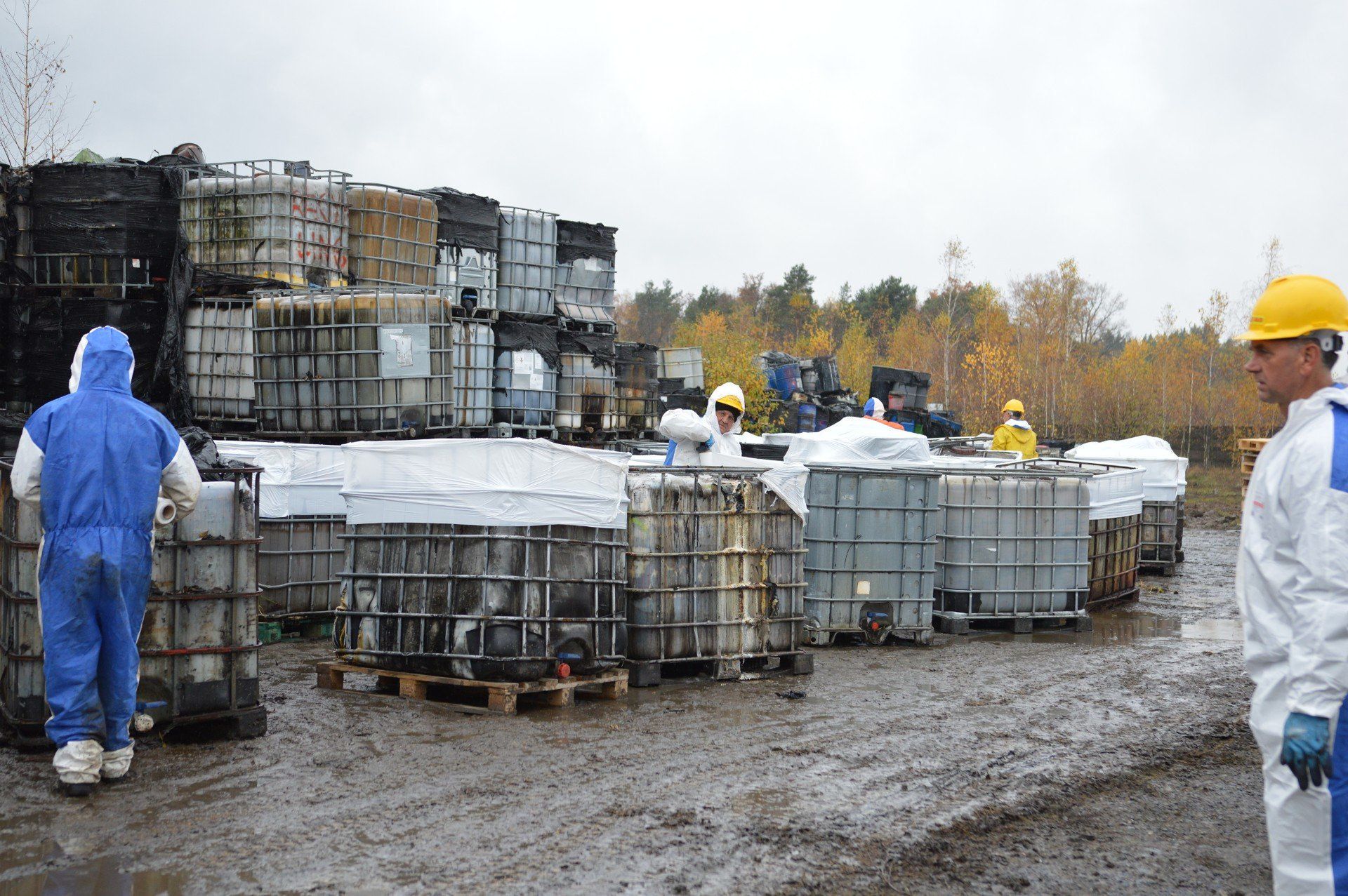 Usuwanie niebezpiecznych odpadów z Chabielic