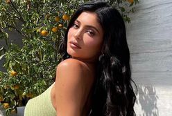 Kylie Jenner w złotym wdzianku. "Wisienka na torcie"