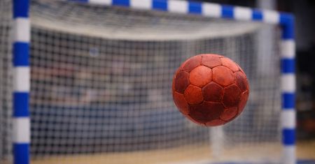 Grunwald najlepszy wśród weteranów. Poznańscy szczypiorniści wygrywają turniej Masters